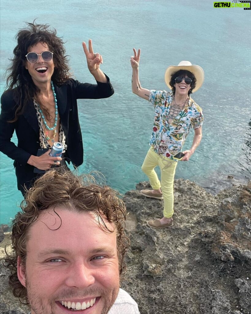 Ashton Irwin Instagram - Went fishing for songs in the Cayman Islands, and it was incredible!