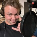 Ashton Irwin Instagram - Hello from the studio!!! …...My days are filled with a lot of change, a lot of travel, a lot of making new music and getting on track for a year or self betterment and creativity ❤️ I spent the back end of last year with my family and I couldn’t be more grateful for those times with them after a few years in a row of touring. 🍻❤️