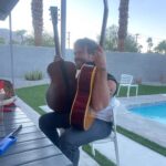 Ashton Irwin Instagram - Writing process moments with @iamlpofficial for “Love Lines” out everywhere right now 😍 Palm Springs, California