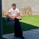 Ashton Irwin Instagram - Writing process moments with @iamlpofficial for “Love Lines” out everywhere right now 😍 Palm Springs, California
