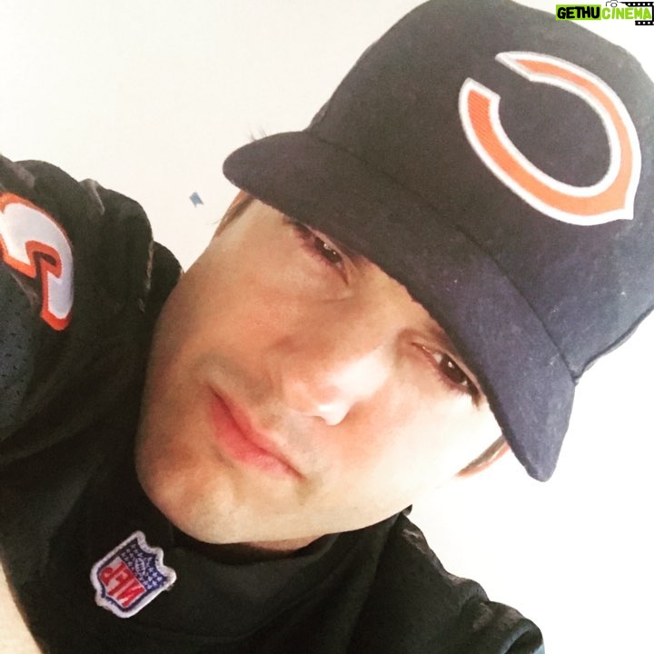 Ashton Kutcher Instagram - Show your #gameface #beardown #gameday #dontCallItAnUpset #areyoureadyforsomefootball
