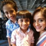 Aswathi Menon Instagram - Trance promotions with Fahad, @jinjose1 and Dilan and Dian the young Viju and Kunjan. #trance #promotionwork #workmode #lifeofanartist #aswathimenon