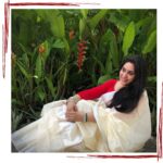 Aswathi Menon Instagram - Here's to the moments when you realize the simple things are wonderful and enough. Jill Badonsky . . #moments #simplethings #simplicity #happy #life #love #place #simplelife #simpleliving #simplepleasures #simplethings #trueself #lifeofanartist #aswathimenon