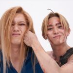 Atomu Mizuishi Instagram - 『鋼の錬金術師 完結編 最後の錬成』公開中です。 ⁡ ちょいとバタバタしていたので遅くなってしまいましたが、先日の舞台挨拶にお越しいただいた皆様ありがとうございました！ ⁡ ⁡ あの舞台挨拶がハガレン関係で皆さまの前に立つのは最後だったかもしれません。 ⁡ 今年で役者を始めて10年になりますが。 ハガレンと関わり始めたのはハタチの頃ですので、役者人生の半分以上この作品と歩んだことになります。 ⁡ それも映画と共に完結かと思うと、感慨深いものがありましたね ⁡ 最初は現場アルフォンスのモーションキャプチャーオーディションを受けたことで大好きな鋼の錬金術師。 ⁡ ただ大好きなハガレンの現場にアルとして居れるのが楽しくて、撮影がなくても現場に通った日々。 今や懐かしいです ⁡ 当初は本役であの場に立つなんて想像しませんでした。 しかし"自分が演りたい"その気持ちだけは最初から強く持っていたと言えます ⁡ 芸能界は夢見るべき世界のはずです、 しかしそれを現実で見れるのは極僅か。 ⁡ いわゆる"シンデレラストーリー"な今回、 僕は色々な方の力と応援でその夢を現実にしてもらいました。 ⁡ 今度はそんな自分を知っていただくことで、「こんな人もいるんだ」と、夢を与えることができたら幸いです。 ⁡ ⁡ アルと僕の念願が叶った25日、 大好きな涼介さんと、兄さんと、エドとアルとして胸を張って横に並べた日。 ⁡ 映画『鋼の錬金術師』と仲間との旅路を、ここまで導いてくださった皆様には感謝しかありません。 ⁡ やっぱり僕、大人数のほうが緊張するんですよね。最初２回の舞台挨拶とか、笑 ただ涼介さんと曽利監督と並んでいる時は、なんだかえらくリラックスしていました。 ⁡ さすが兄と本作の父ですね ⁡ 最高なこの思い出を胸にこれからも精進して参ります。 ⁡ ⁡ 、、とまぁ、この短い文にこの6年を頑張って込めてみたつもりですが、 やはり劇場でこのクルーの愛を確かめてくださるのが1番嬉しいです。 ⁡ ぜひ是非、 映画だけじゃなく、様々なハガレンたくさん楽しんでくださいね🙏 ⁡ スクリーン越しにお会いしましょう！ ⁡ 　　　　　　　　アルフォンス・エルリック 役 　　　　　　　　水石亜飛夢