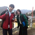 Atomu Mizuishi Instagram - 遅ればせながら、、、 『#鉄オタ道子、2万キロ』第4話ご視聴ありがとうございました！ 広い自然と優しい世界、のほほんとしていただけましたでしょうか。 音鉄男子、為末守流くん。 好きなものを追求しつつ、ナチュラル カジュアル。今らしいですよね 軽くですが、誰を参考にしたと思います？ ヒントは僕の身の回りにいるってことと、彼の名前です😋 道子役の #玉城ティナ さんと。 お見逃しはparaviにてっ