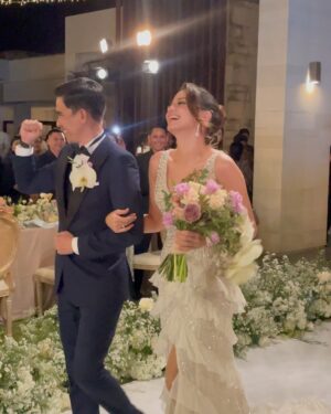 Aulia Sarah Instagram - what a beautiful wedding party of @enzystoria and Maulana Kasetra ✨✨

congratulations love birds 🖤🖤 #ENZupwithMOL