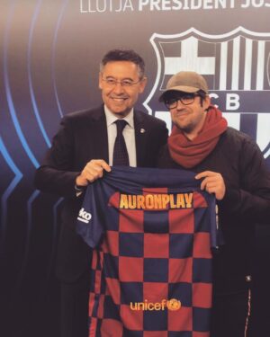 AuronPlay Instagram - NOBITA VAMOS A POR TI