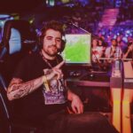 AuronPlay Instagram - aquí en esta foto podéis ver al que es probablemente el mejor jugador de fortnite de la historia