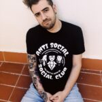 AuronPlay Instagram - acabo de subir nuevo vídeo y aquí estoy tomando el fresco a 30 grados a la sombra maravilloso