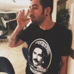 AuronPlay Instagram - el zumito de manzana en copa siempre no lo olvidéis amigos