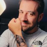 AuronPlay Instagram - Don Gato inmortalizado en mi cuerpo sexy moreno 😎 (lo blanco del tatuaje es crema, que me lo hice ayer y está curando, en la segunda foto se ve bien xd)