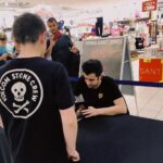 AuronPlay Instagram - ¡FELIZ DÍA DEL LIBRO! Ojito a la camiseta que llevo, se vienen cositas..