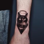 AuronPlay Instagram - Don Gato inmortalizado en mi cuerpo sexy moreno 😎 (lo blanco del tatuaje es crema, que me lo hice ayer y está curando, en la segunda foto se ve bien xd)