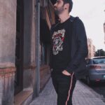 AuronPlay Instagram - en la vida se me da bien hacer pasteles de atún y dar puñetazos y adivina que, se me ha acabado el atún así que cuidado calvo
