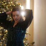 Aurora Ruffino Instagram - Buon Natale a tutti! 🎄♥️ #merrychristmas #love #italy ph: @_filippogabriele @cotrilspa @francescagiulini @marcoartesani @maxandco