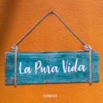 Aurora Ruffino Instagram – “La Pura Vida” di @gianluca.gotto 💛  @librimondadori #love #books #italy