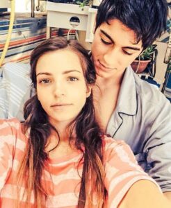 Aurora Ruffino Instagram - La prima stagione di “Braccialetti Rossi” è su @netflixit ♥️ @palomarproduction @carlopalomar @serradivado @carminebuschini @pioluigipiscicelli_official @mirkotrovato31 @brandoppacitto @lorenzoguidi_official