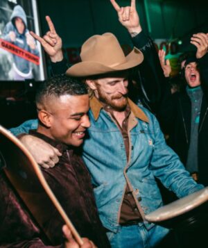 Austin Amelio Instagram - What a night. Holy shit. Love you all!🍻
@rogerskateco @nocomplyatx 
Video part online soon.