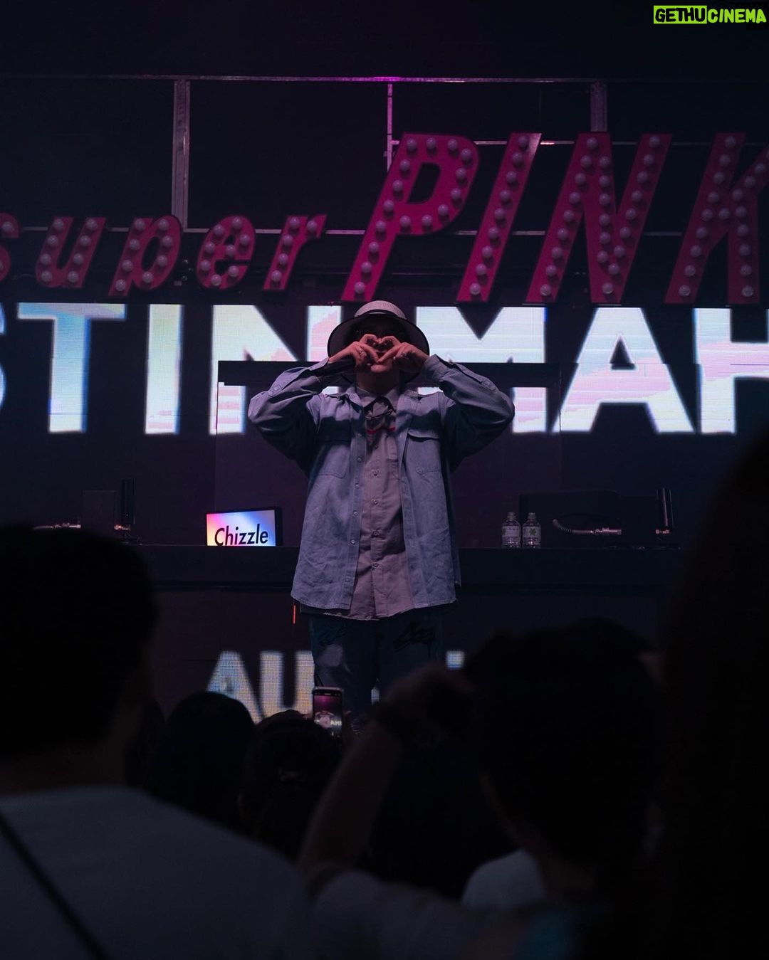 Austin Mahone Instagram - Japan, you never let me down! π―π΅ γ·γ§γΌγηγδΈγγ¦γγγ¦ γγγγ¨γ! π₯ Tokyo, Japan