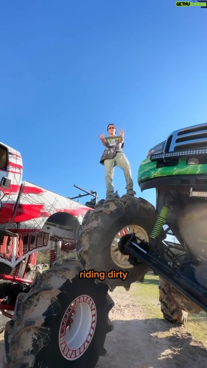 Austin Mahone Instagram - 2024 = kuntry π€πΌπ₯ #newmusic #countrymusic #countrylife