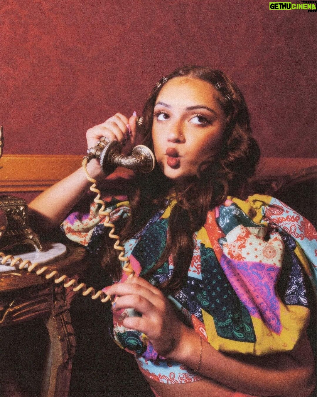 Avani Instagram - b!tch call ur mom 💋🛁☎️⭐️🫀 Photographer - Luke Stage IG: @visualsaholic Wardrobe Stylist - Swanetta Hunt IG: @swandion_ Hair - Brooke Tokar IG: @brooke.is.fine MUA - K’mia Bontrager IG: @kmiabontrager
