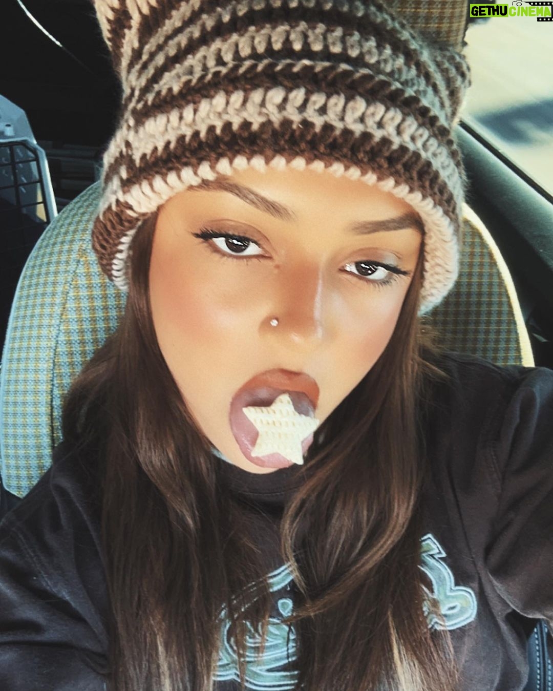 Avani Instagram - i just be doing the things that i be doing