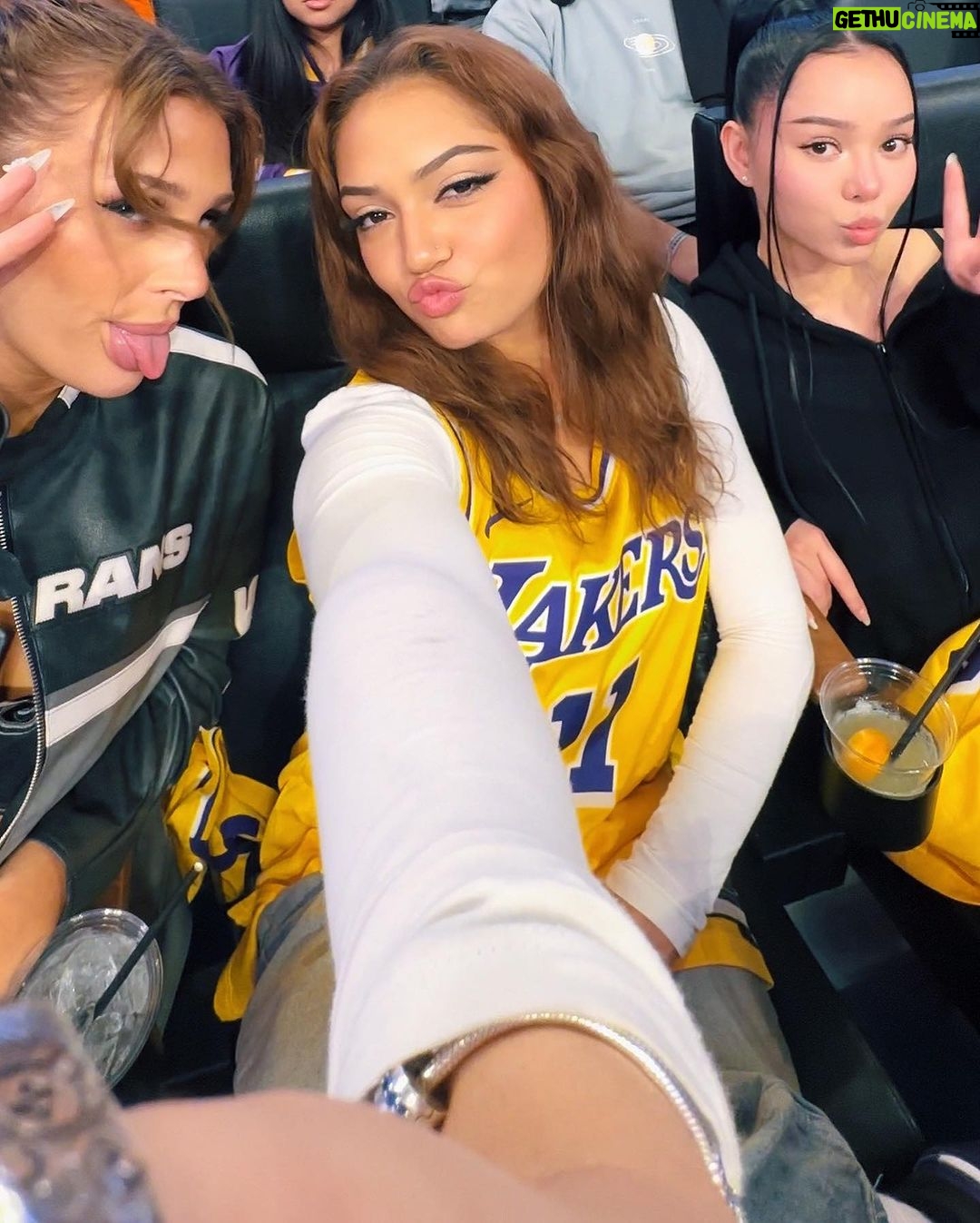 Avani Instagram - put me in coach Crypto.com Arena