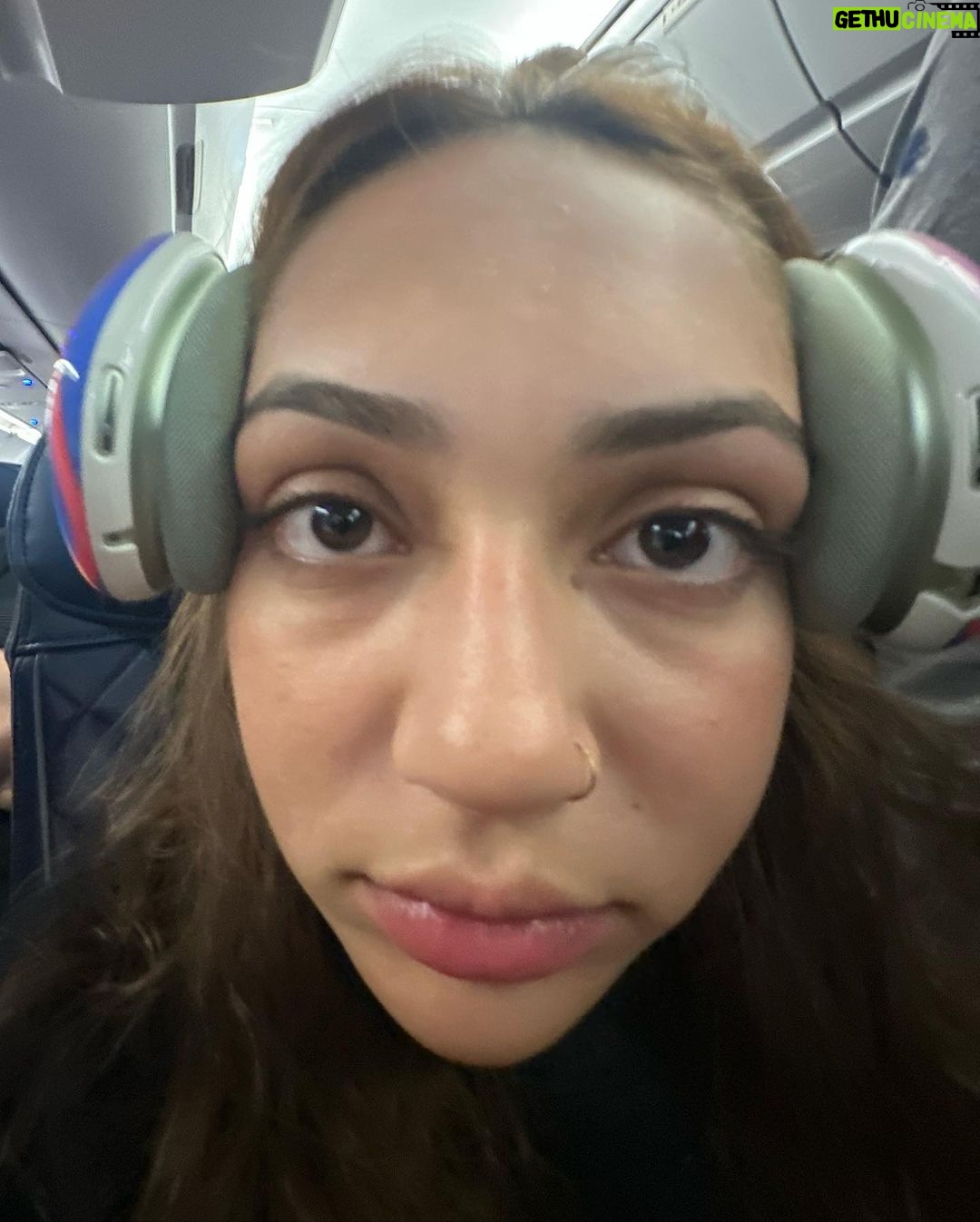 Avani Instagram - if i left you on read, here’s why. (but on a real note u probably said something stupid)