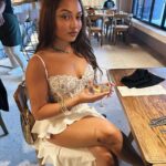 Avani Instagram - for changes to come 🌎🤍🥂 San Salvador, EL Salvador