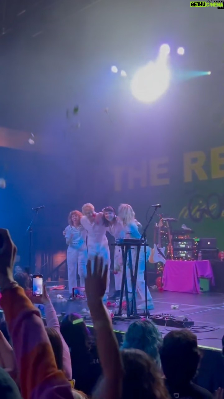 Avani Instagram - little project i did for @theregrettesband last show 🥹 thank you for everyone that helped me make this happen for my cute friends 🤍🤍