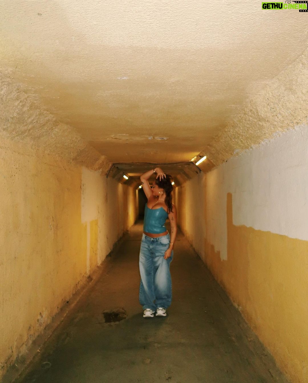 Avani Instagram - me in the tunnel i made under ur house 🫶🏼 0ur House