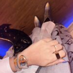 Avneet Kaur Instagram - Lewkkkk 👽 Deets: Wearing @diesel Bag @balenciaga Scarf @louisvuitton Watch @bulgari Boots @officeshoes Up in the Sky