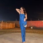 Avneet Kaur Instagram - Arabian nights 💙🌌✨ Dubai, United Arab Emirates