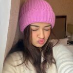 Avneet Kaur Instagram - Cold London mornings and my many moods💖❄️🍂⛄️ London, United Kingdom