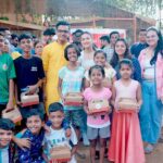 Avneet Kaur Instagram - Diwali & Children’s Day is about happiness and I was here at the right place at the right time spreading little joy to these beautiful kids. Their smiles were brighter than the lights and fireworks. Thankyou @bhamlafoundation @saherbhamla for making me a part of your Sharing Is Caring campaign.🙏🏻♥️