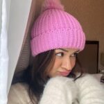 Avneet Kaur Instagram - Cold London mornings and my many moods💖❄️🍂⛄️ London, United Kingdom