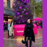 Avneet Kaur Instagram - London during Christmas 💜❄️⛄️🎄🍬 London, United Kingdom