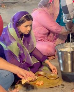 Avneet Kaur Instagram - Happy gurupurab ❤️🙏🏻 Waheguru ✨