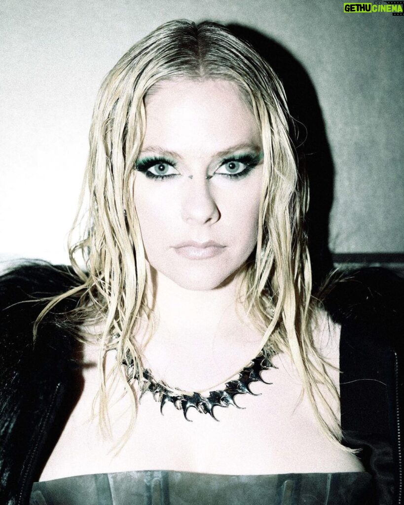 Avril Lavigne Instagram - @luisdejavier Ur fkn fab New York, New York