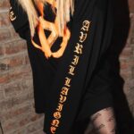 Avril Lavigne Instagram - Custom Vetements x Love Sux 🧡 Cologne, Germany