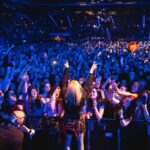 Avril Lavigne Instagram - 🎸🌟🤘🏼😝🔥🖤🧡 Europe