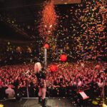 Avril Lavigne Instagram - 🎸🌟🤘🏼😝🔥🖤🧡 Europe