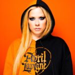 Avril Lavigne Instagram - 🧡💀🖤