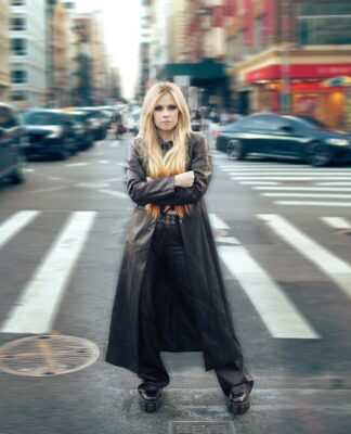 Avril Lavigne's Instagram: The Top 10 Fan Favorites