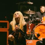 Avril Lavigne Instagram - Last night. Mainstream Sellout Tour 🧡💀🖤