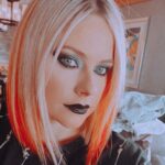 Avril Lavigne Instagram - JAPAN “Love Sux Tour “ 🧡☠️🖤 ありがとう Tokyo, Japan