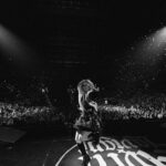 Avril Lavigne Instagram - What a phenomenal tour in Canada 🇨🇦🖤💀🧡 Thank you all for rocking at the shows with me. Now off to the Mainstream Sellout Tour!