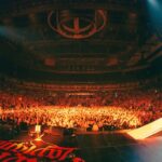 Avril Lavigne Instagram - What a phenomenal tour in Canada 🇨🇦🖤💀🧡 Thank you all for rocking at the shows with me. Now off to the Mainstream Sellout Tour!
