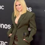 Avril Lavigne Instagram - The incomparable @avrillavigne walks the red carpet in #edmonton at The 2023 JUNO Awards