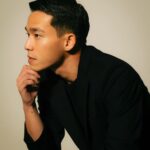 Awat Ratanapintha Instagram - Thank you @thairathplus for a meaningful interview about ‘DOI BOY’ krub🙏🏽🙂 Photo by @jittima.lukboon #DOIBOY #NetflixTH #ThairathPlus
